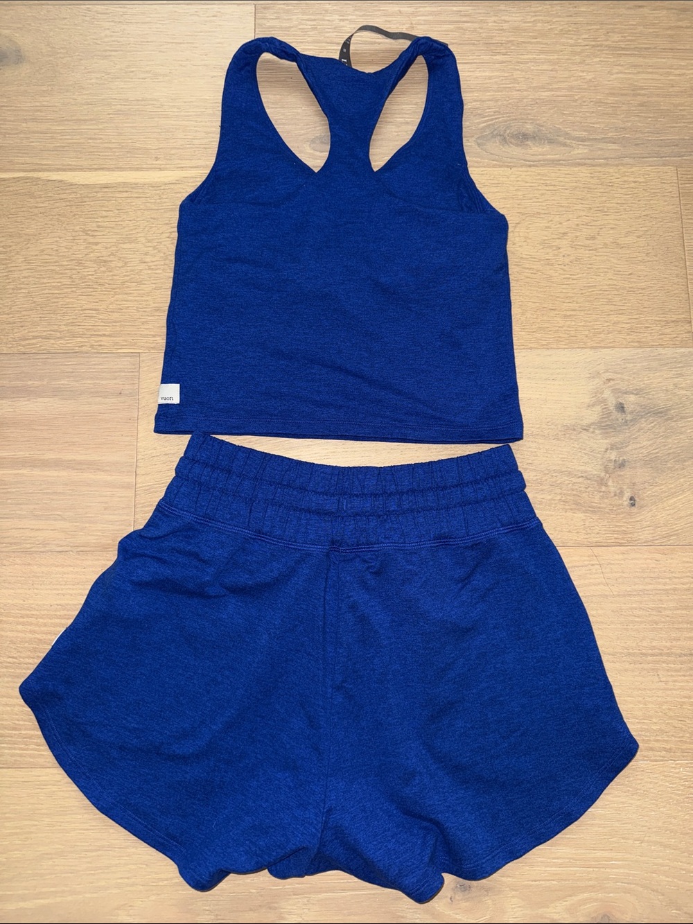 Vuori  Womens Blue Athletic Running Shorts S and Tank XS Shirt Set - Picture 3 of 4